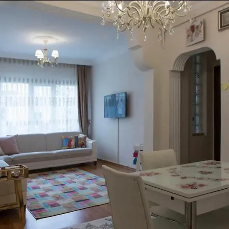 Muhterem Hanim Konagi *